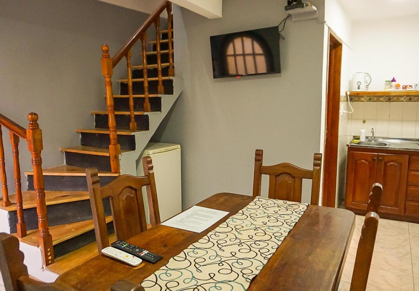 Apart Hotel Libertador El Calafate Exterior photo